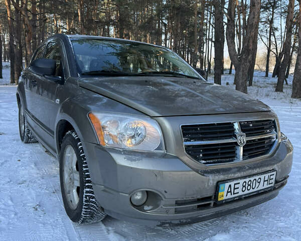 Сірий Додж Caliber, об'ємом двигуна 2 л та пробігом 203 тис. км за 5500 $, фото 1 на Automoto.ua