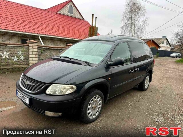 Чорний Додж Caravan, об'ємом двигуна 2.5 л та пробігом 333 тис. км за 2600 $, фото 1 на Automoto.ua