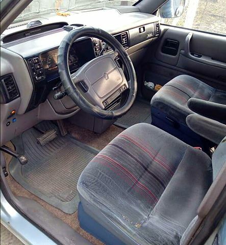 Додж Караван, объемом двигателя 3 л и пробегом 0 тыс. км за 1500 $, фото 1 на Automoto.ua