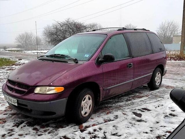 Додж Caravan, об'ємом двигуна 3.3 л та пробігом 175 тис. км за 4000 $, фото 1 на Automoto.ua