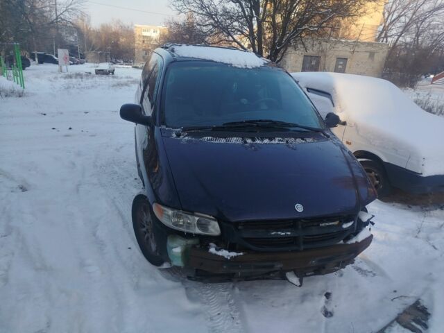 Сірий Додж Caravan, об'ємом двигуна 0 л та пробігом 415 тис. км за 2500 $, фото 1 на Automoto.ua