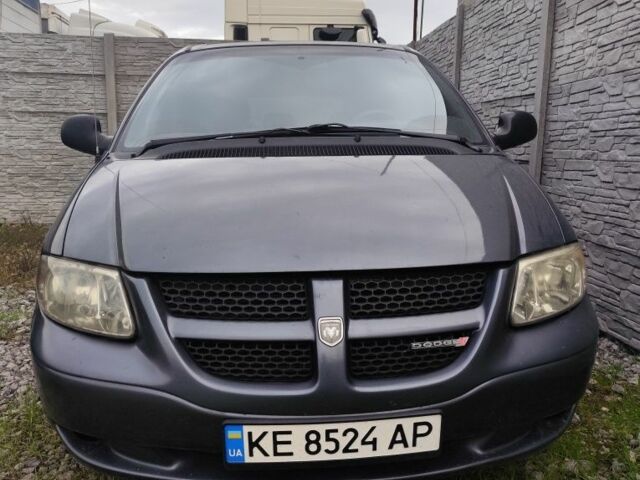 Сірий Додж Caravan, об'ємом двигуна 3.3 л та пробігом 380 тис. км за 4504 $, фото 1 на Automoto.ua
