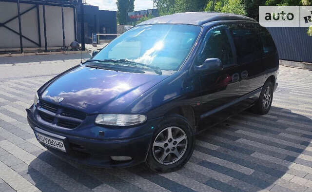 Синій Додж Caravan, об'ємом двигуна 2.5 л та пробігом 405 тис. км за 3400 $, фото 1 на Automoto.ua