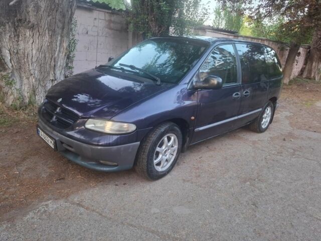 Синий Додж Караван, объемом двигателя 0 л и пробегом 450 тыс. км за 2300 $, фото 1 на Automoto.ua