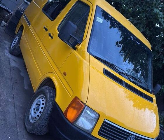 Синий Додж Караван, объемом двигателя 2.5 л и пробегом 440 тыс. км за 3200 $, фото 1 на Automoto.ua