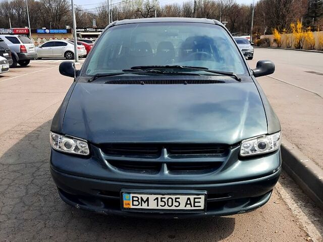 Зелений Додж Caravan, об'ємом двигуна 2.5 л та пробігом 365 тис. км за 2650 $, фото 1 на Automoto.ua