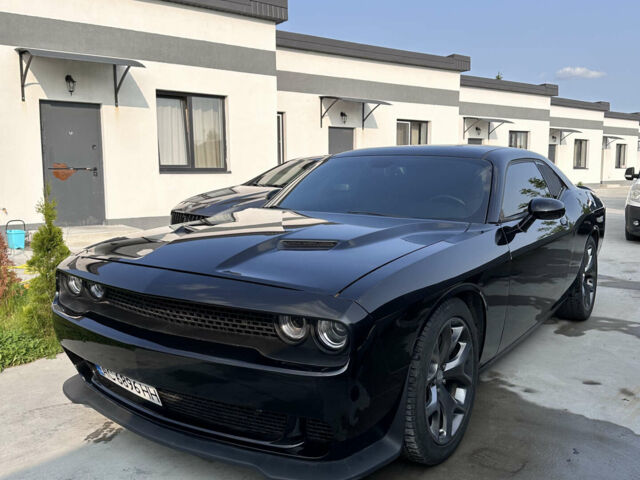 Чорний Додж Challenger, об'ємом двигуна 3.6 л та пробігом 139 тис. км за 17900 $, фото 1 на Automoto.ua