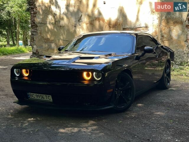 Чорний Додж Challenger, об'ємом двигуна 3.6 л та пробігом 99 тис. км за 21500 $, фото 1 на Automoto.ua