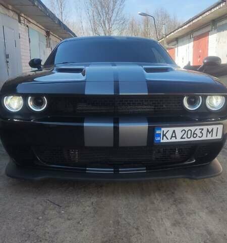 Чорний Додж Challenger, об'ємом двигуна 3.6 л та пробігом 88 тис. км за 22000 $, фото 1 на Automoto.ua