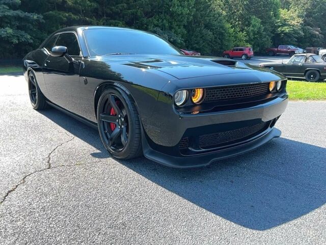 Чорний Додж Challenger, об'ємом двигуна 6.2 л та пробігом 83 тис. км за 8497 $, фото 1 на Automoto.ua