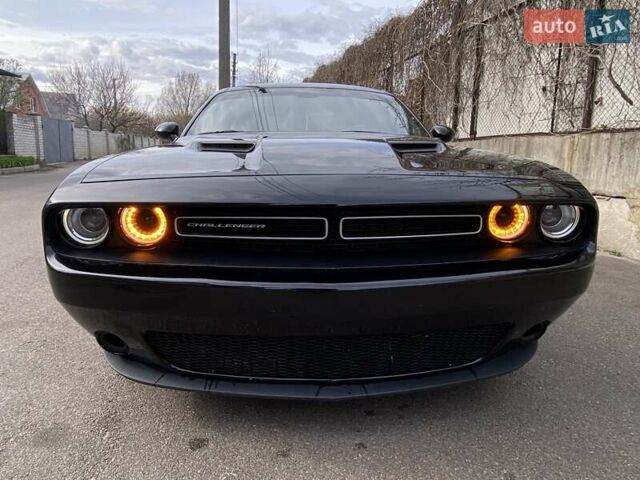 Додж Челенджер 2017 в Киеве на Automoto.ua Черный Додж Челенджер, объемом двигателя 3.6 л и пробегом 145 тыс. км за 17200 $, фото 1 на Automoto.ua