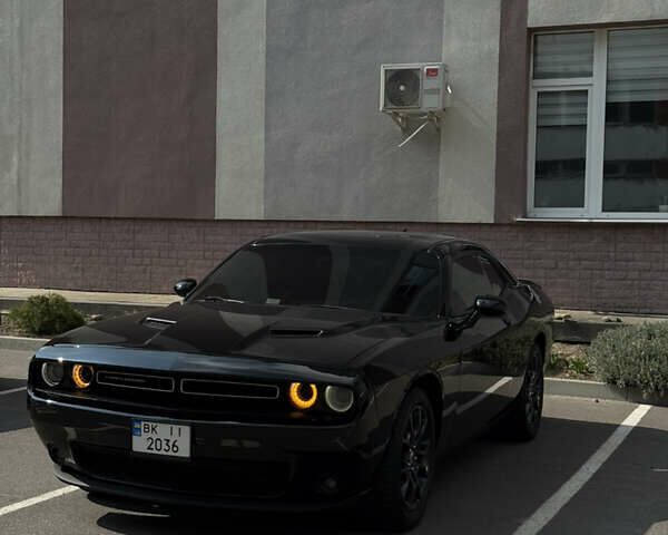 Чорний Додж Challenger, об'ємом двигуна 3.6 л та пробігом 183 тис. км за 22000 $, фото 1 на Automoto.ua