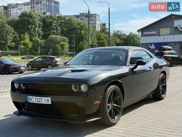 Чорний Додж Challenger, об'ємом двигуна 3.6 л та пробігом 84 тис. км за 16500 $, фото 1 на Automoto.ua