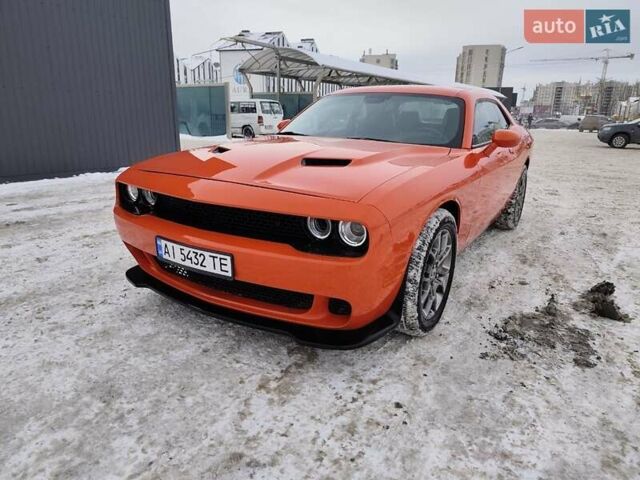 Червоний Додж Challenger, об'ємом двигуна 3.6 л та пробігом 97 тис. км за 19900 $, фото 1 на Automoto.ua