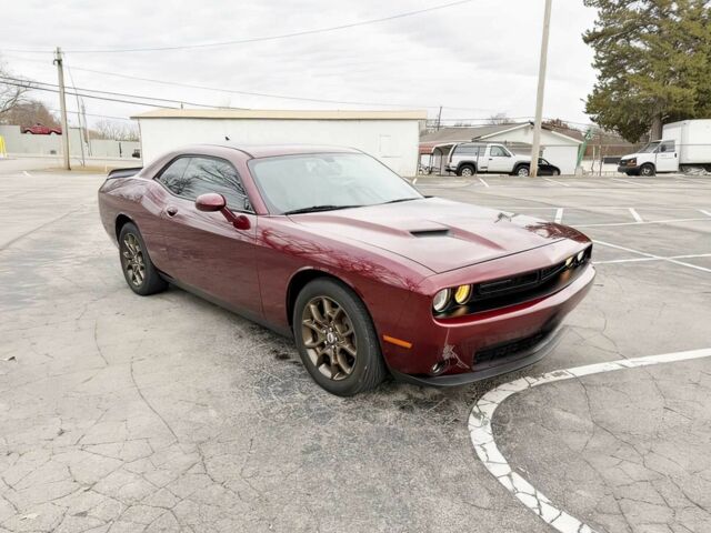 Красный Додж Челенджер, объемом двигателя 3.6 л и пробегом 36 тыс. км за 14000 $, фото 1 на Automoto.ua
