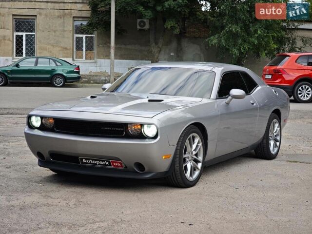 Сірий Додж Challenger, об'ємом двигуна 3.6 л та пробігом 186 тис. км за 16200 $, фото 1 на Automoto.ua