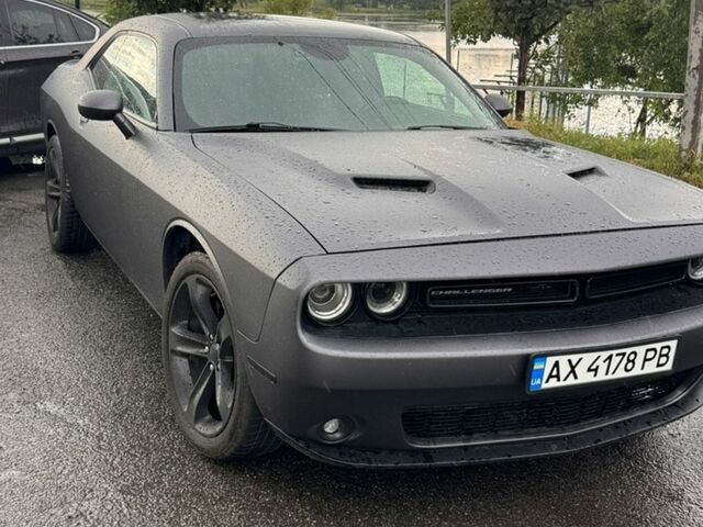Сірий Додж Challenger, об'ємом двигуна 3.6 л та пробігом 152 тис. км за 25000 $, фото 1 на Automoto.ua