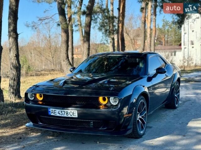 Сірий Додж Challenger, об'ємом двигуна 6.4 л та пробігом 108 тис. км за 25999 $, фото 1 на Automoto.ua