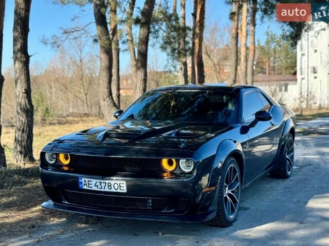Сірий Додж Challenger, об'ємом двигуна 6.4 л та пробігом 108 тис. км за 24999 $, фото 1 на Automoto.ua
