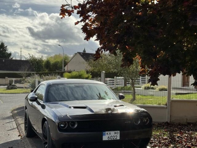 Сірий Додж Challenger, об'ємом двигуна 3.6 л та пробігом 170 тис. км за 18300 $, фото 1 на Automoto.ua