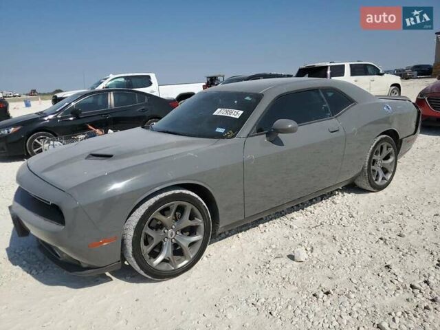 Серый Додж Челенджер, объемом двигателя 3.6 л и пробегом 148 тыс. км за 4100 $, фото 1 на Automoto.ua