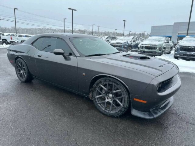 Сірий Додж Challenger, об'ємом двигуна 6.4 л та пробігом 60 тис. км за 4100 $, фото 1 на Automoto.ua