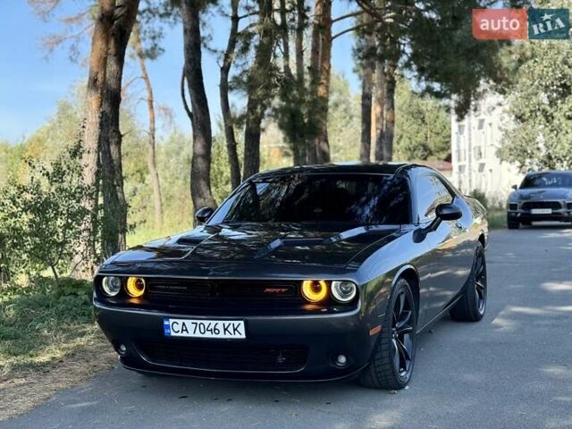 Сірий Додж Challenger, об'ємом двигуна 3.6 л та пробігом 211 тис. км за 15500 $, фото 1 на Automoto.ua