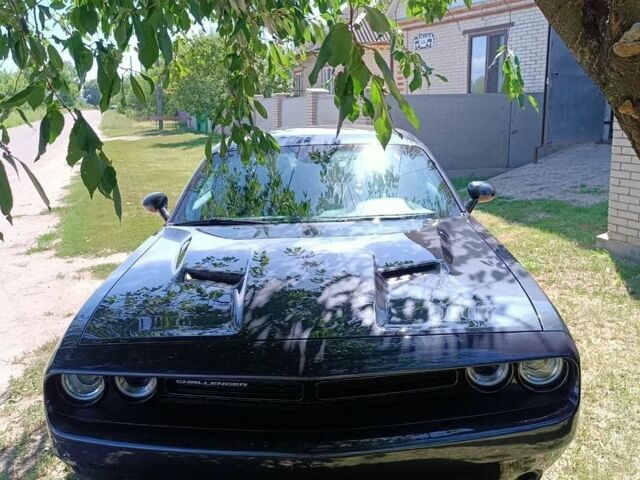 Сірий Додж Challenger, об'ємом двигуна 3.6 л та пробігом 140 тис. км за 19500 $, фото 1 на Automoto.ua