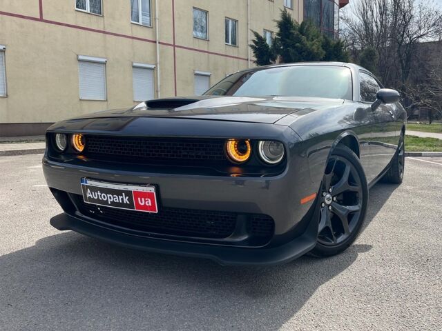 Сірий Додж Challenger, об'ємом двигуна 5.7 л та пробігом 65 тис. км за 27490 $, фото 1 на Automoto.ua