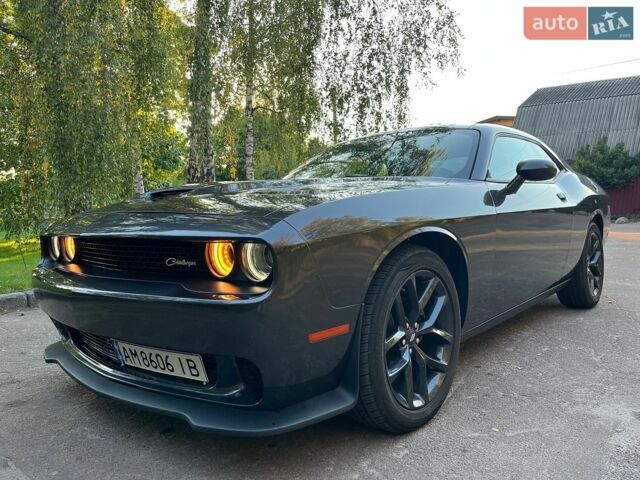 Сірий Додж Challenger, об'ємом двигуна 3.6 л та пробігом 47 тис. км за 21999 $, фото 1 на Automoto.ua