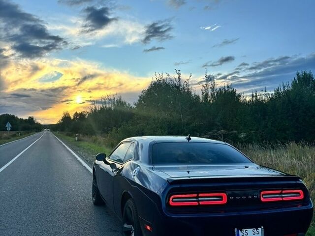 Синій Додж Challenger, об'ємом двигуна 3.6 л та пробігом 208 тис. км за 15000 $, фото 1 на Automoto.ua