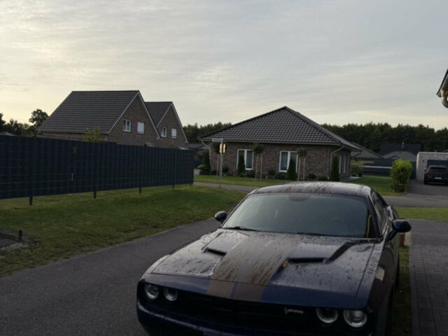 Синій Додж Challenger, об'ємом двигуна 3.6 л та пробігом 64 тис. км за 21900 $, фото 1 на Automoto.ua