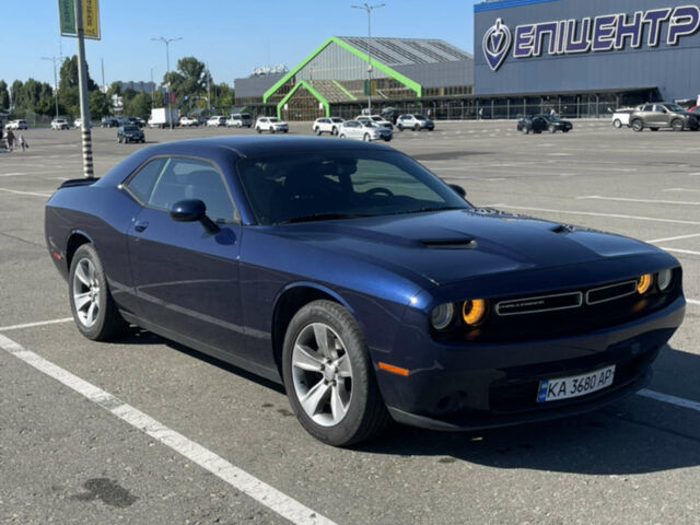 Синій Додж Challenger, об'ємом двигуна 3.6 л та пробігом 105 тис. км за 18000 $, фото 1 на Automoto.ua
