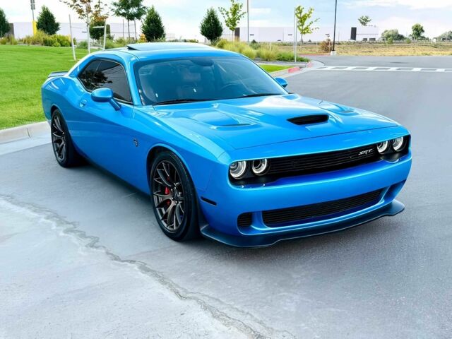 Синій Додж Challenger, об'ємом двигуна 6.2 л та пробігом 70 тис. км за 11400 $, фото 1 на Automoto.ua