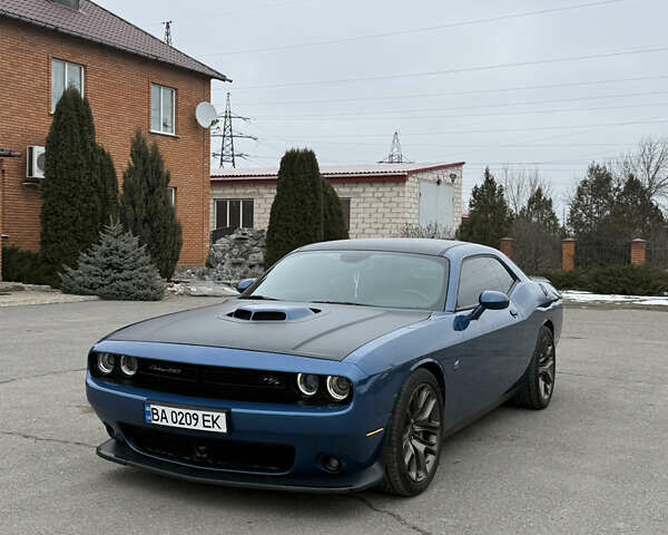 Синий Додж Челенджер, объемом двигателя 6.42 л и пробегом 25 тыс. км за 49000 $, фото 1 на Automoto.ua