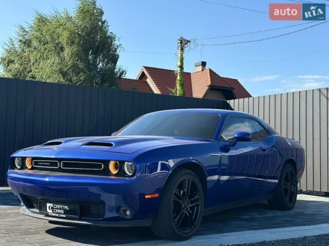 Синій Додж Challenger, об'ємом двигуна 3.6 л та пробігом 40 тис. км за 18999 $, фото 1 на Automoto.ua