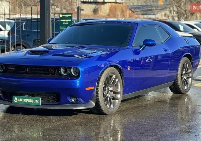 Синій Додж Challenger, об'ємом двигуна 6.42 л та пробігом 54 тис. км за 40500 $, фото 1 на Automoto.ua