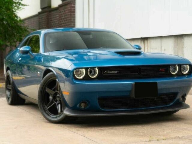 Додж Челенджер 2023 в Львове на Automoto.ua Синий Додж Челенджер, объемом двигателя 6.4 л и пробегом 19 тыс. км за 11200 $, фото 1 на Automoto.ua