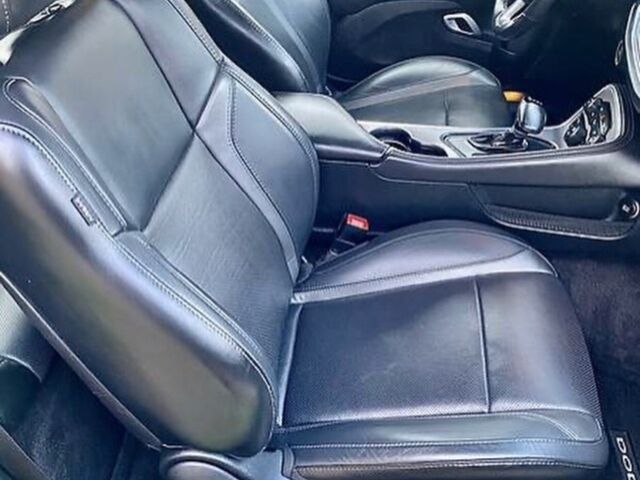 Зеленый Додж Челенджер, объемом двигателя 5.7 л и пробегом 0 тыс. км за 26500 $, фото 1 на Automoto.ua