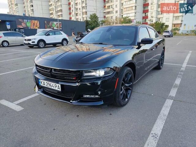 Додж Чарджер 2016 в Киеве на Automoto.ua Черный Додж Чарджер, объемом двигателя 3.6 л и пробегом 147 тыс. км за 23000 $, фото 1 на Automoto.ua