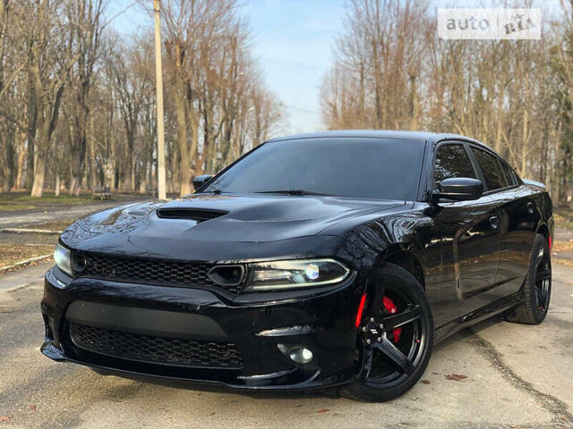 Чорний Додж Charger, об'ємом двигуна 3.6 л та пробігом 194 тис. км за 22000 $, фото 1 на Automoto.ua