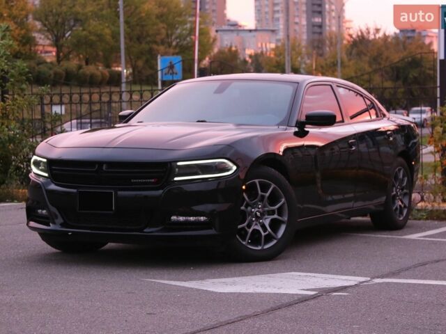 Чорний Додж Charger, об'ємом двигуна 3.6 л та пробігом 156 тис. км за 18900 $, фото 1 на Automoto.ua