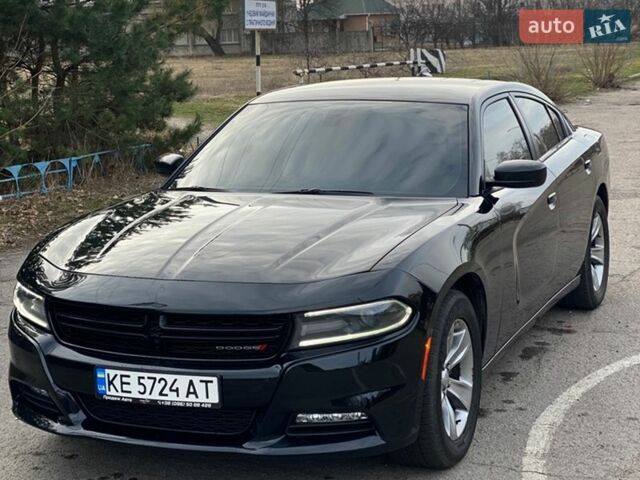 Чорний Додж Charger, об'ємом двигуна 3.6 л та пробігом 144 тис. км за 18200 $, фото 1 на Automoto.ua