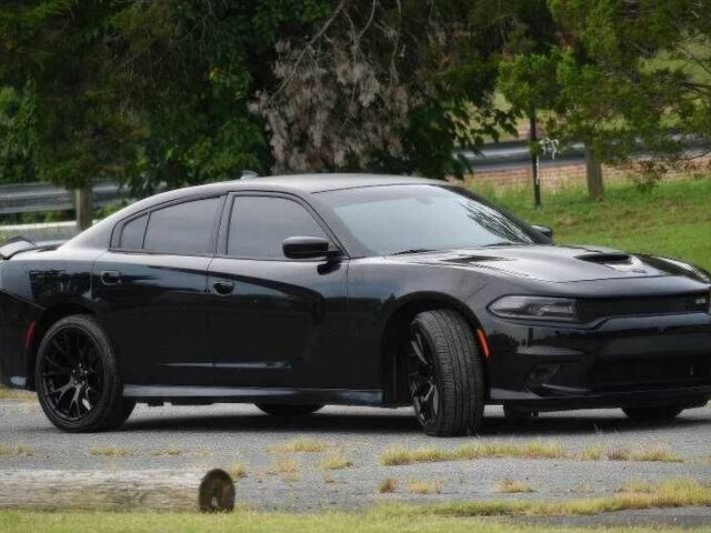 Чорний Додж Charger, об'ємом двигуна 5.7 л та пробігом 78 тис. км за 14500 $, фото 1 на Automoto.ua