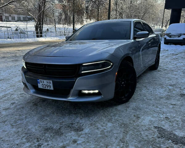 Сірий Додж Charger, об'ємом двигуна 3.6 л та пробігом 200 тис. км за 14600 $, фото 1 на Automoto.ua