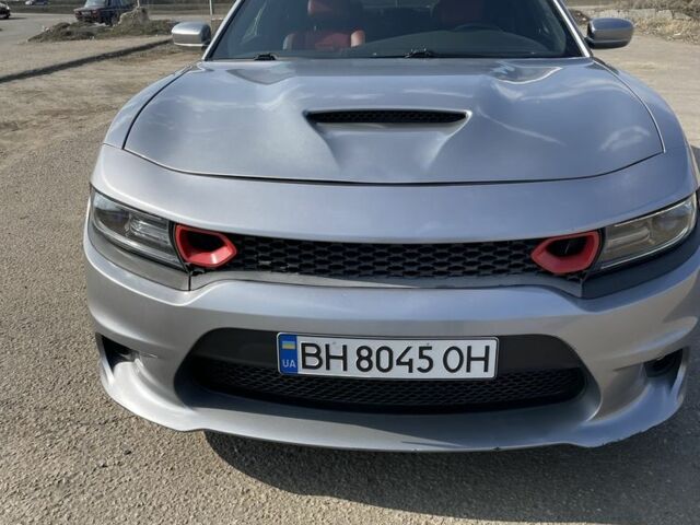 Сірий Додж Charger, об'ємом двигуна 0.57 л та пробігом 164 тис. км за 22000 $, фото 1 на Automoto.ua