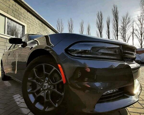 Сірий Додж Charger, об'ємом двигуна 3.6 л та пробігом 37 тис. км за 22600 $, фото 1 на Automoto.ua