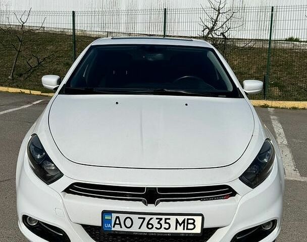 Білий Додж Дарт, об'ємом двигуна 2 л та пробігом 298 тис. км за 6500 $, фото 1 на Automoto.ua