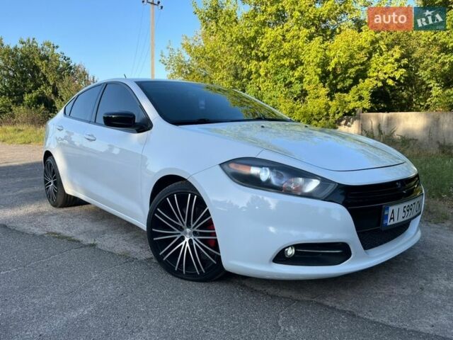 Білий Додж Дарт, об'ємом двигуна 2.4 л та пробігом 147 тис. км за 9000 $, фото 1 на Automoto.ua