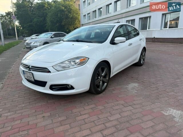 Білий Додж Дарт, об'ємом двигуна 2.4 л та пробігом 177 тис. км за 8800 $, фото 1 на Automoto.ua